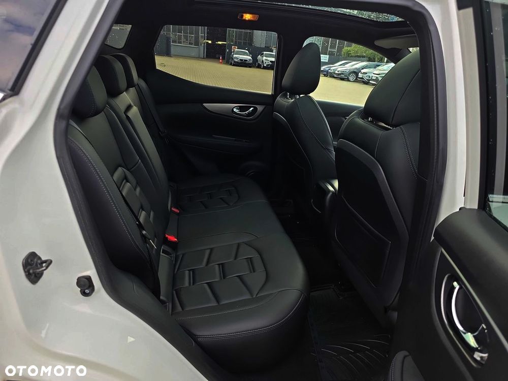 Nissan Qashqai 1.3 DIG-T N-Motion - 8