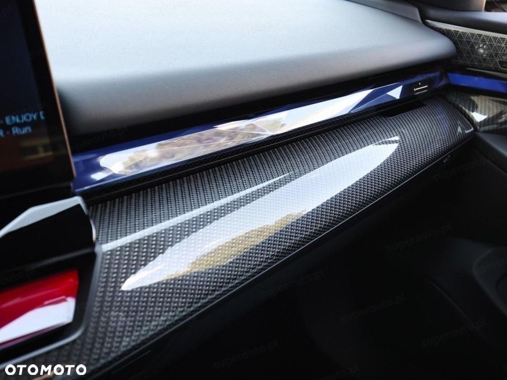 BMW M5 PHEV - 15