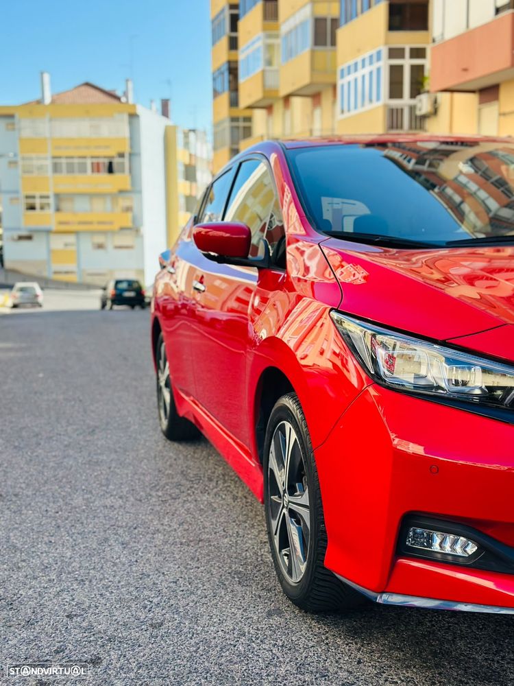 Nissan Leaf 40 kWh 3.ZERO - 6