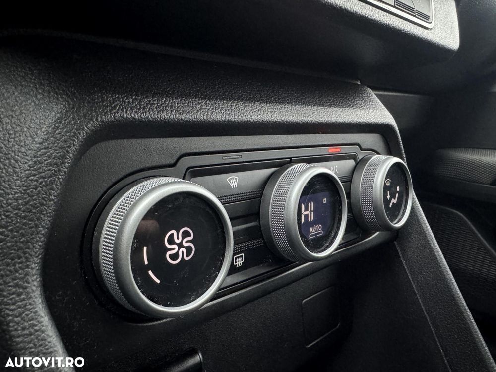 Dacia Sandero - 13