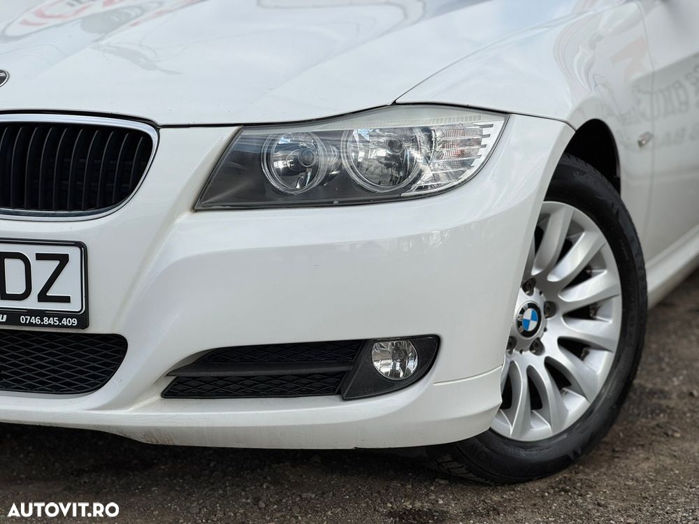 BMW Seria 3 318i - 14