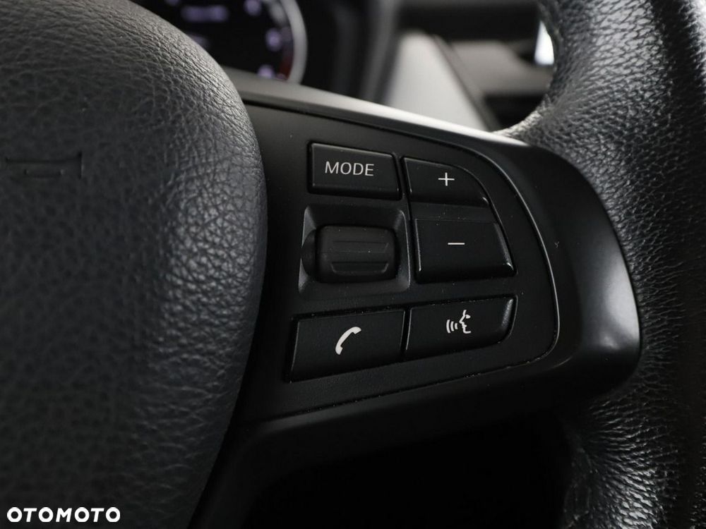 BMW Seria 2 218d Advantage - 29