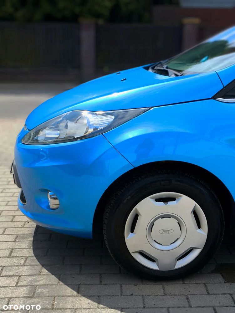Ford Fiesta - 15