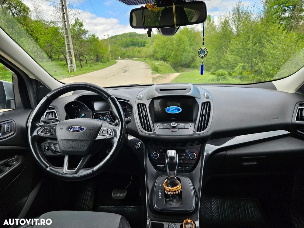 Ford Kuga 2.0 TDCi 4WD Powershift Titanium - 11