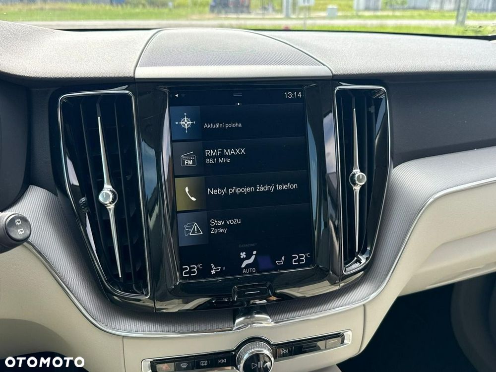 Volvo XC 60 B5 D AWD Geartronic Inscription - 33