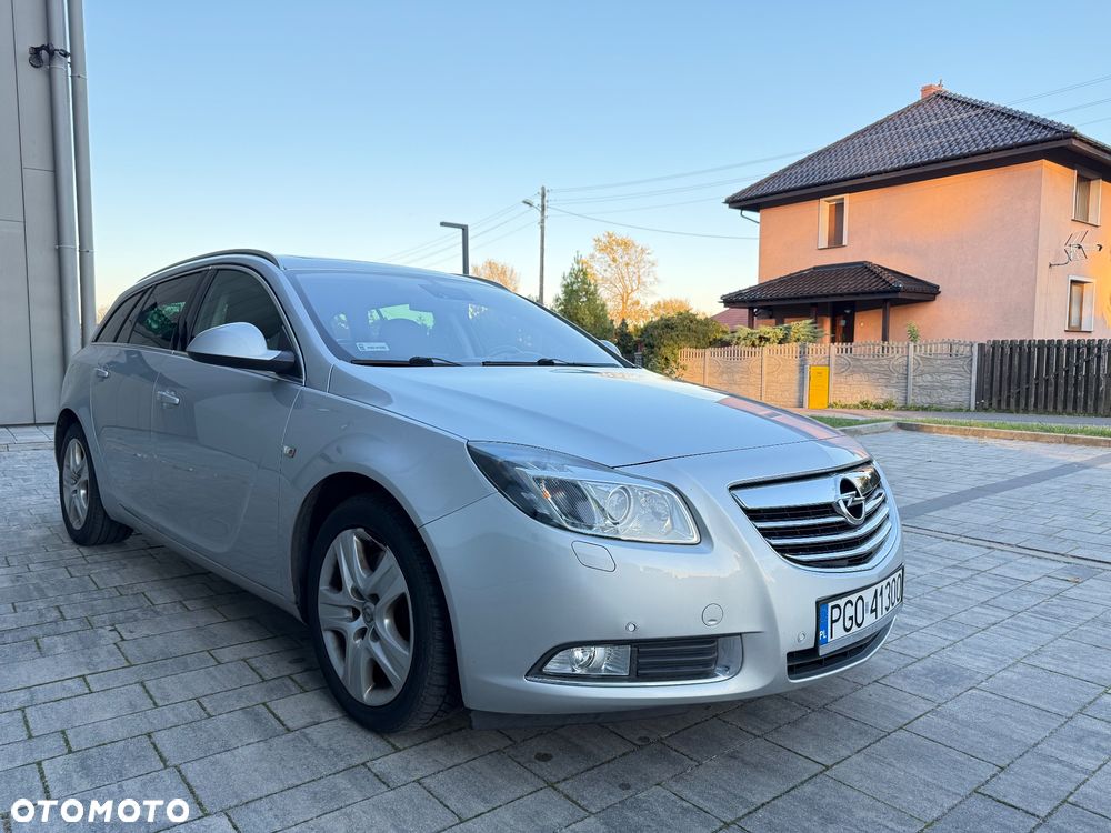 Opel Insignia 1.6 Turbo Sports Tourer Cosmo - 4