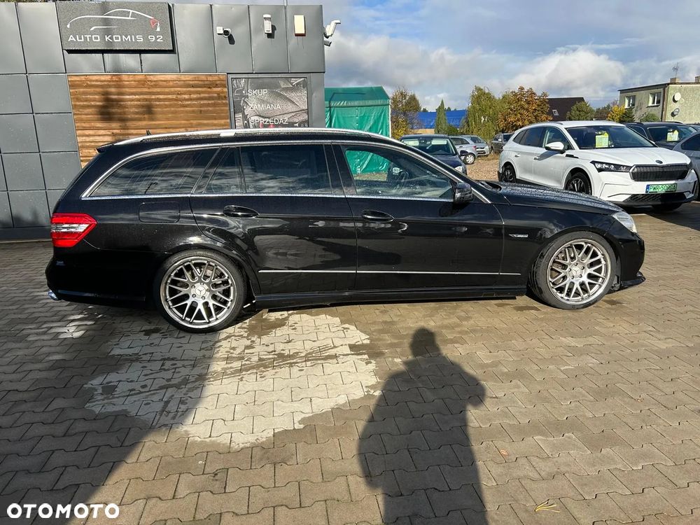 Mercedes-Benz Klasa E 350 CDI BlueEff Avantgarde - 4