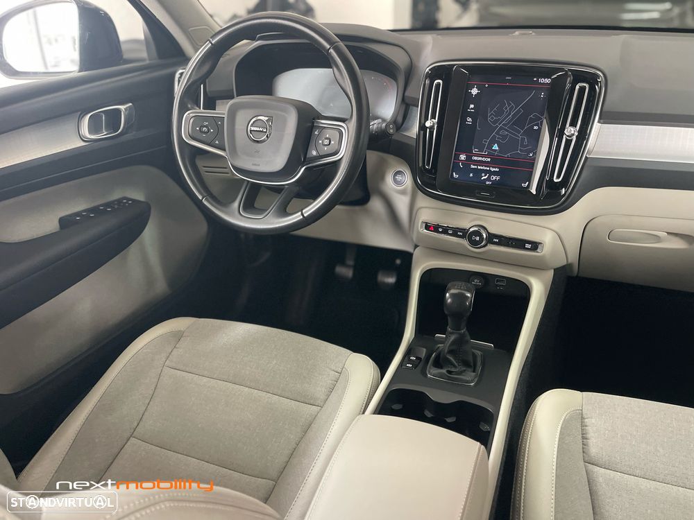 Volvo XC 40 2.0 D3 Momentum Plus - 13