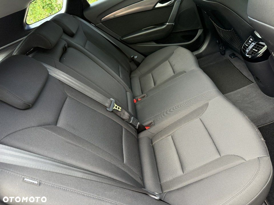 Hyundai i40 2.0 Automatik Premium - 34