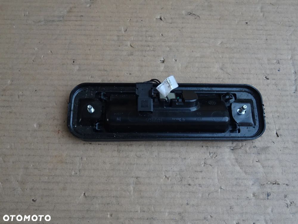 KLAMKA PRZYCISK MIKROSTYK ZAMEK KLAPY TYŁ OPEL ZAFIRA C TOURER - 2