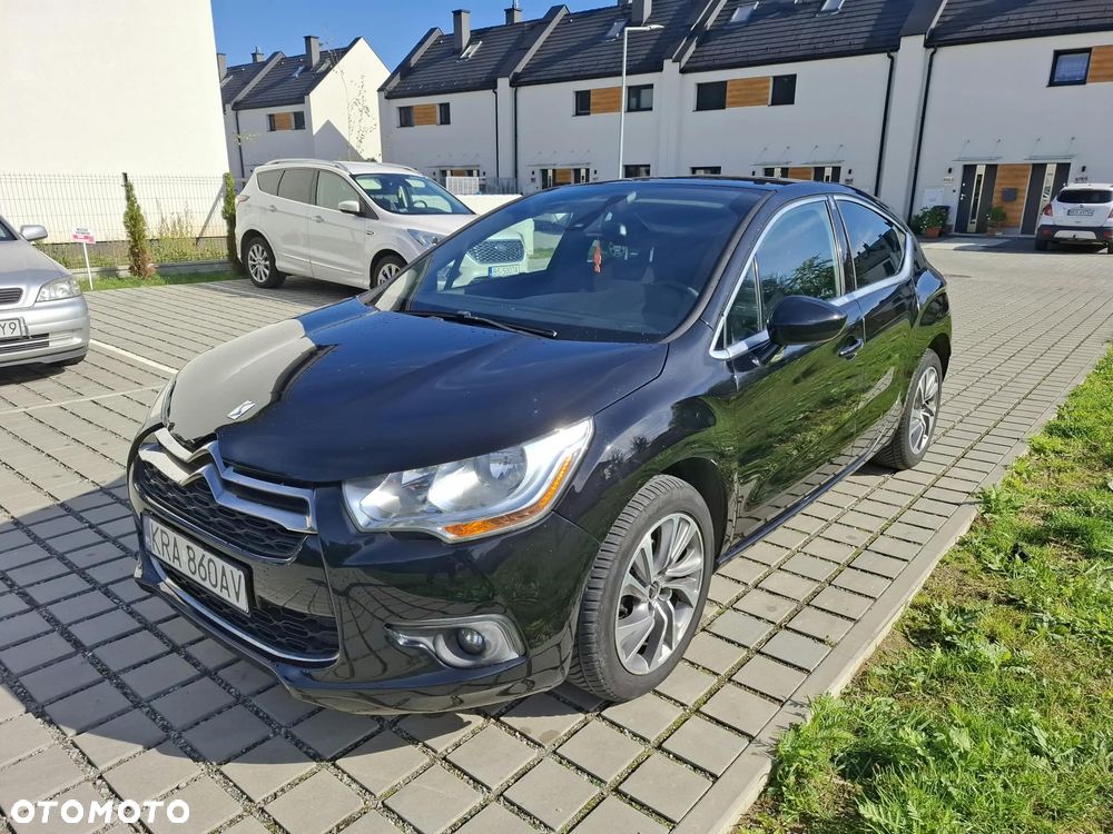 Citroën DS4 1.6 e-HDi SoChic MCP - 8