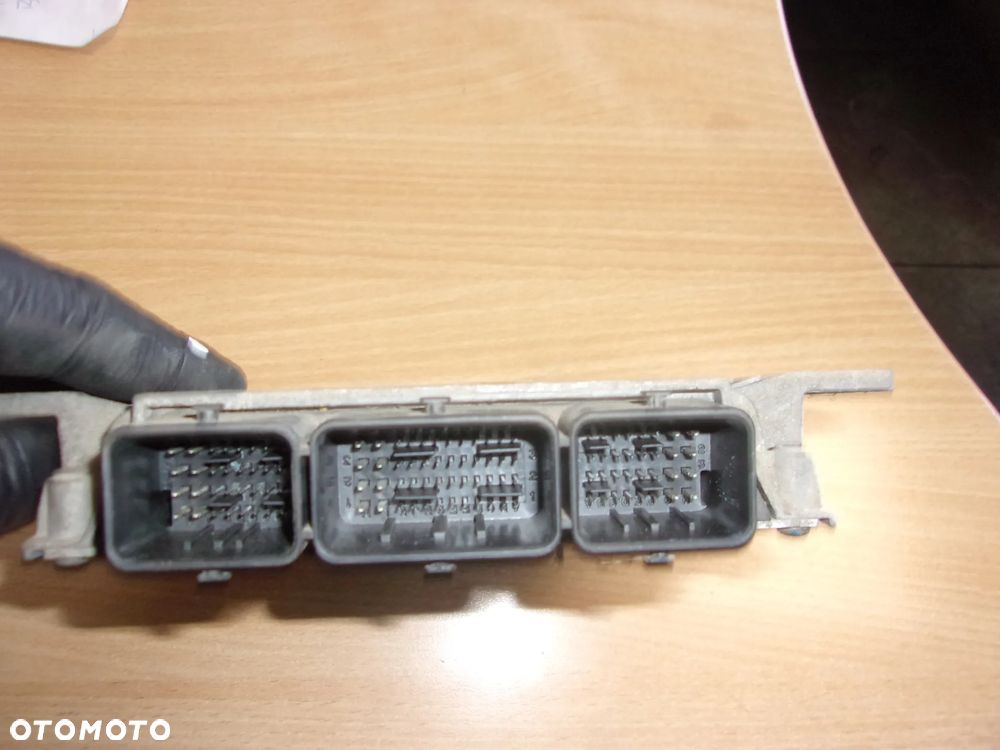 STEROWNIK SILNIKA Komputer PEUGEOT 2.2 16V 9646169280 - 2