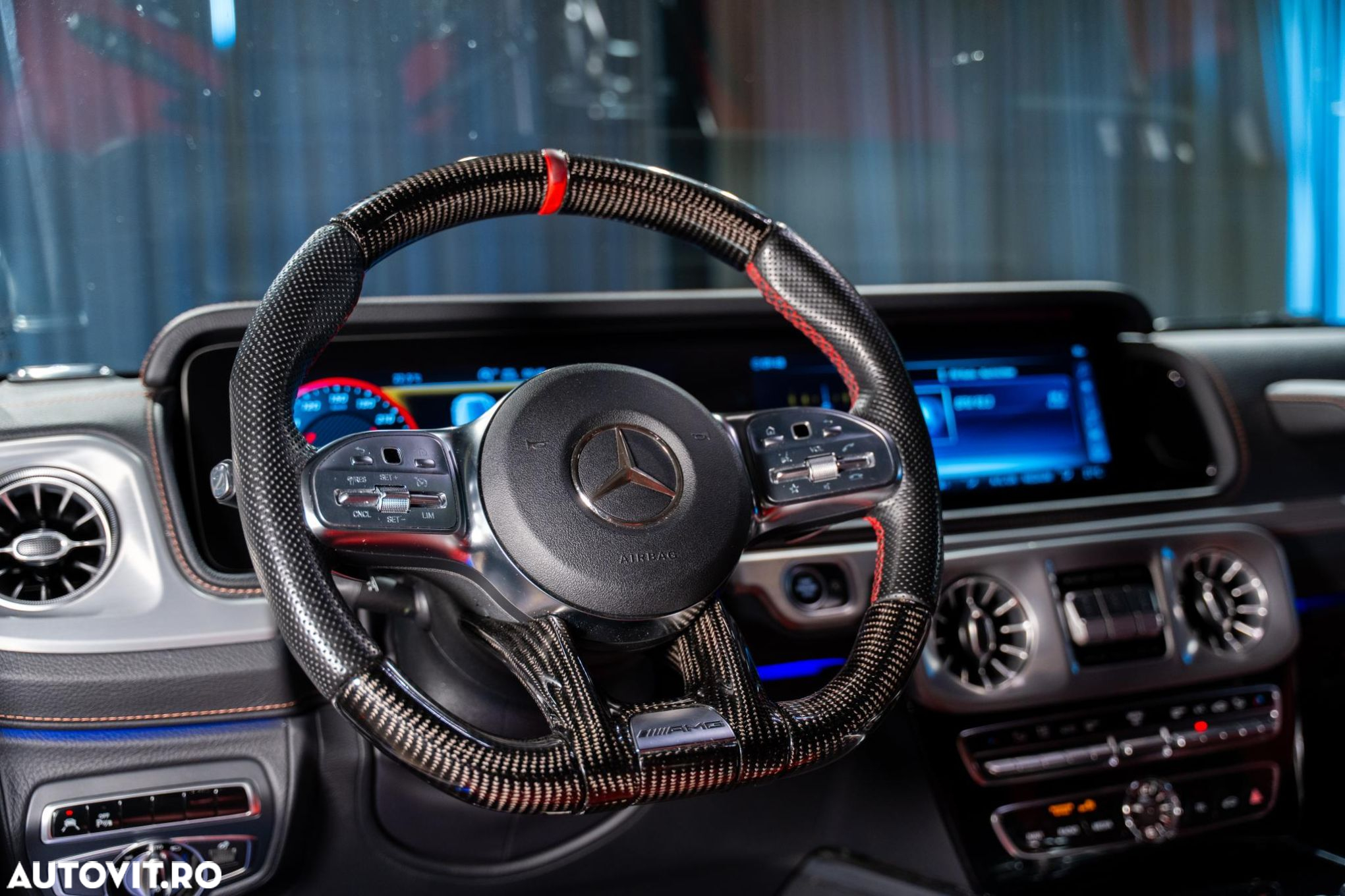 Mercedes-Benz G - 12