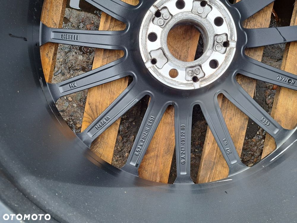 ORYG. MERCEDES 247 247 GLB B 21 AMG A2474012200 8.5J ET51 4306 - 3