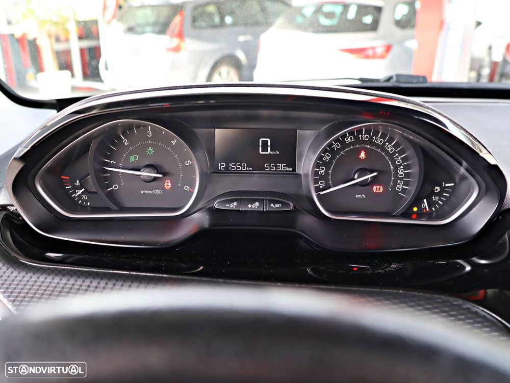 Peugeot 208 1.6 BlueHDi Style - 50