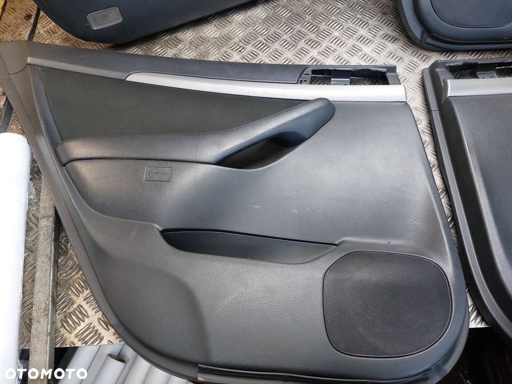 BOCZKI DRZWI KOMPLET TOYOTA AVENSIS T25 SEDAN - 5