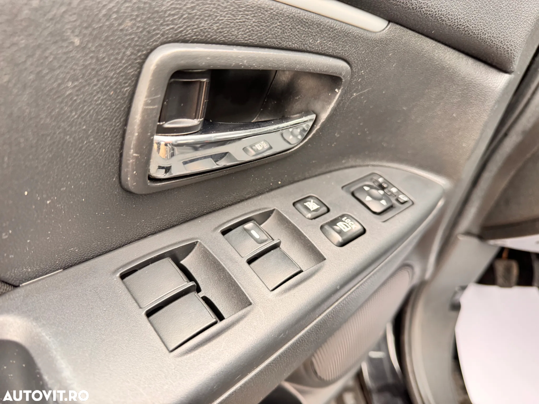 Mitsubishi ASX 1.8 DI-D 2WD Inform - 14