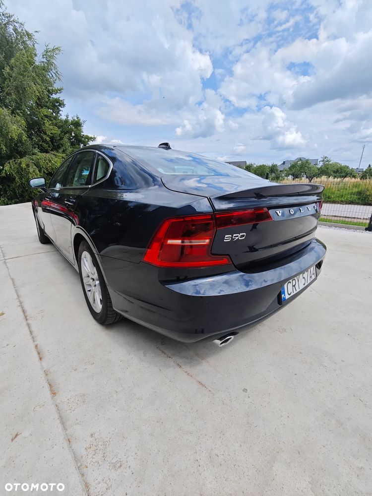 Volvo S90 D4 AWD Kinetic - 8