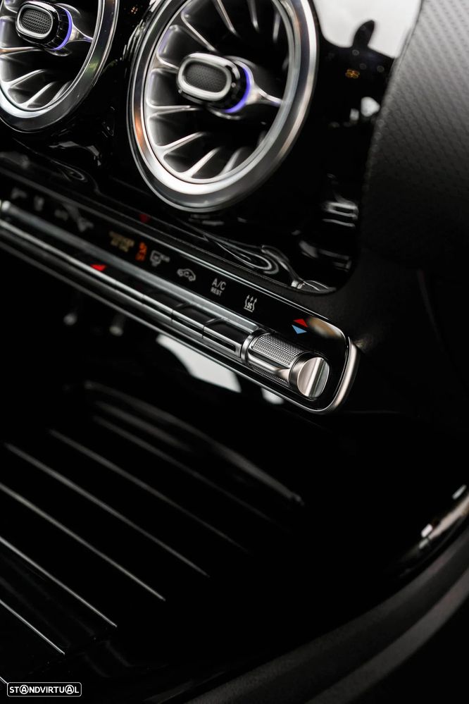 Mercedes-Benz A 250 e AMG Line - 47
