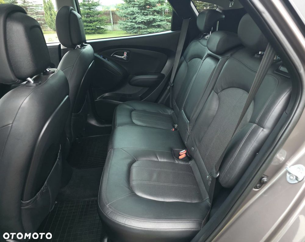 Hyundai ix35 2.0 CRDi 4WD Automatik Premium - 28