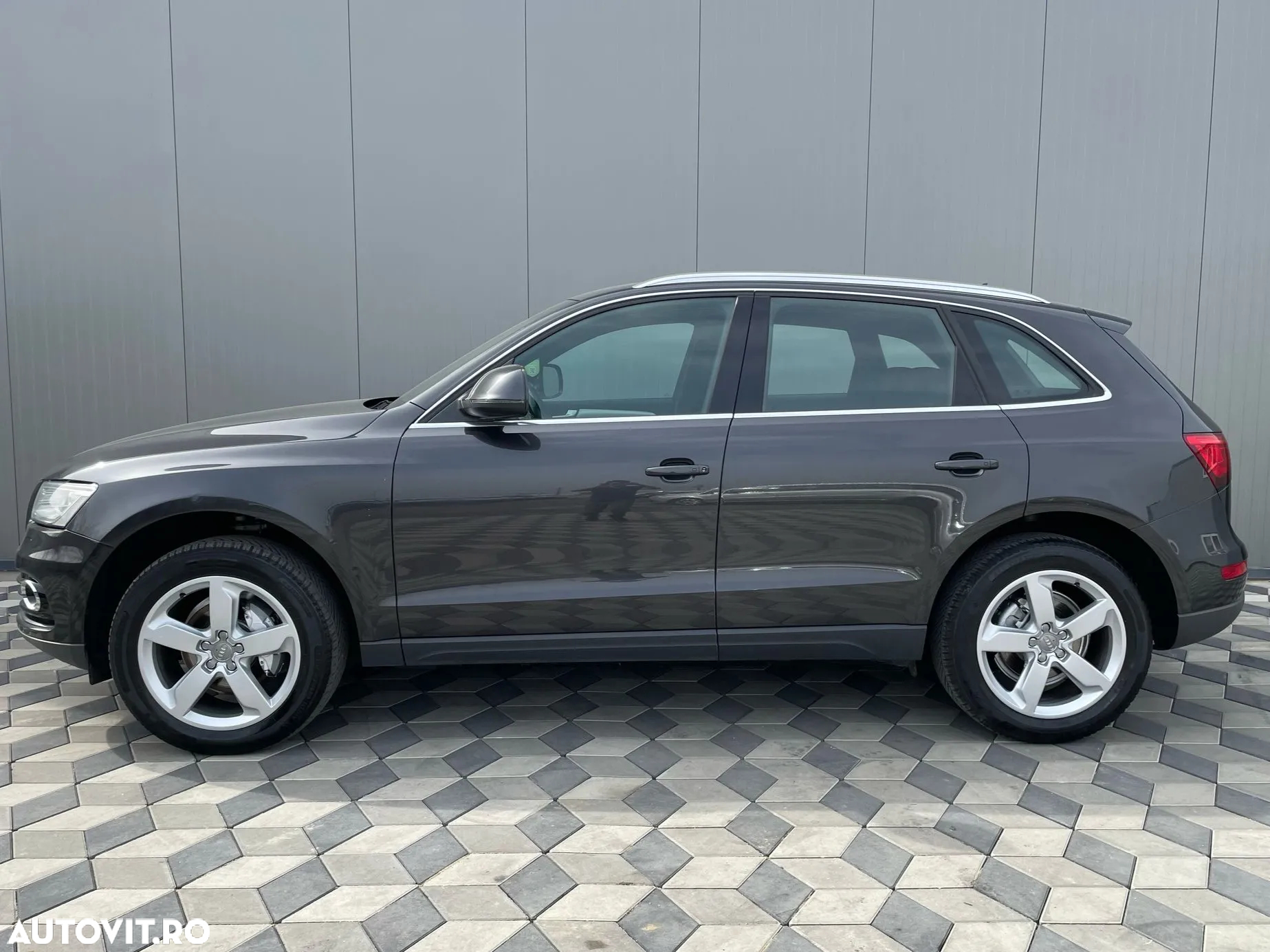 Audi Q5 2.0 TDI Quattro S tronic Sport - 9