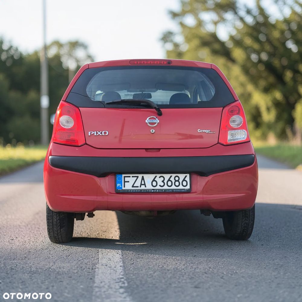 Nissan Pixo - 12