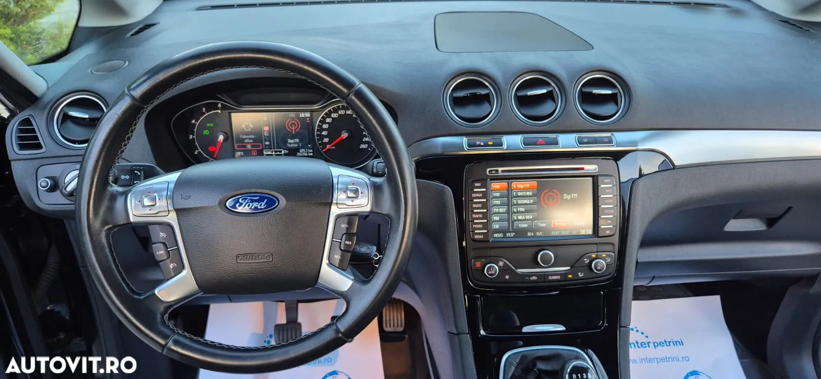 Ford Galaxy - 14