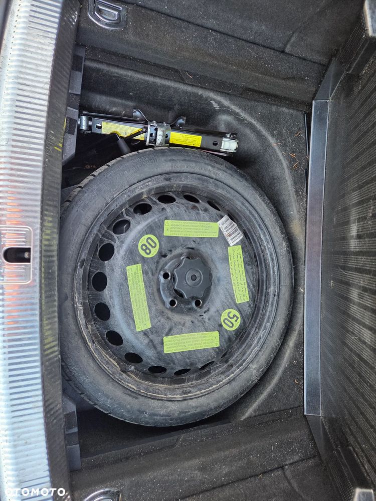 Audi A4 Avant 2.0 TDI - 12