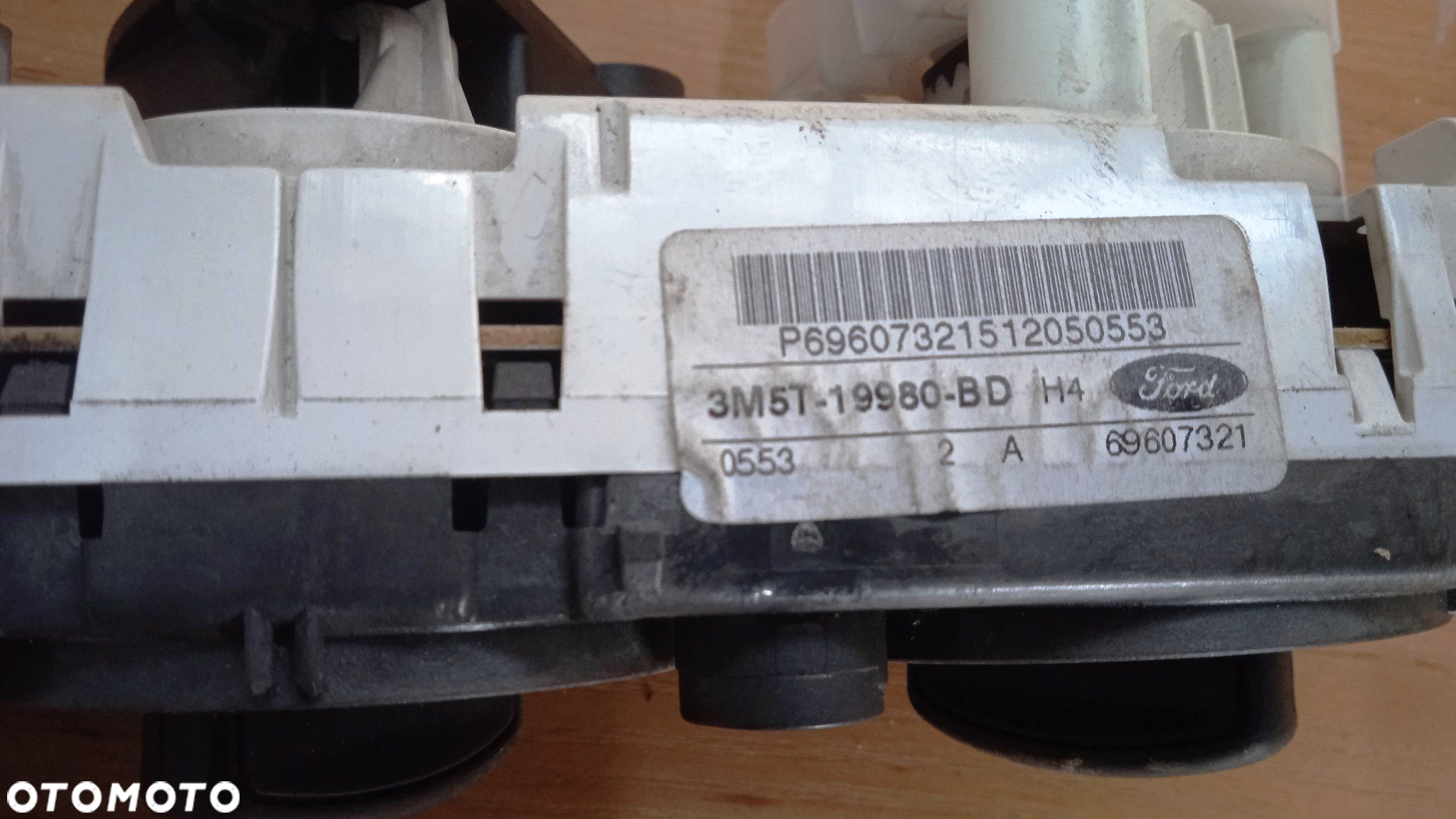 Panel klimatyzacji nawiewu Focus MK2 3M5T19980BD - 2