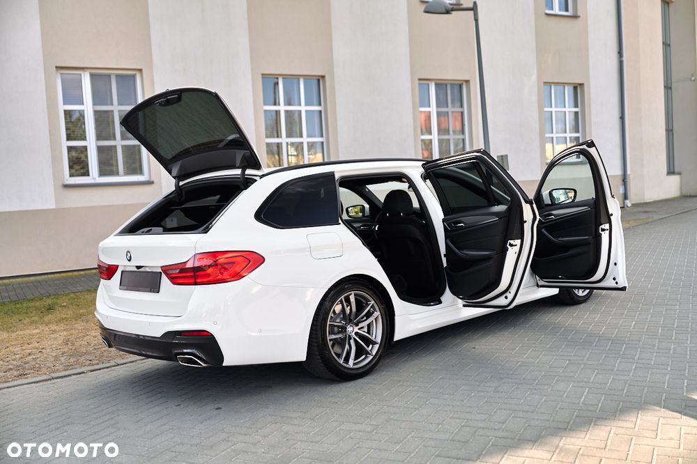 BMW Seria 5 520d xDrive M Sport sport - 22