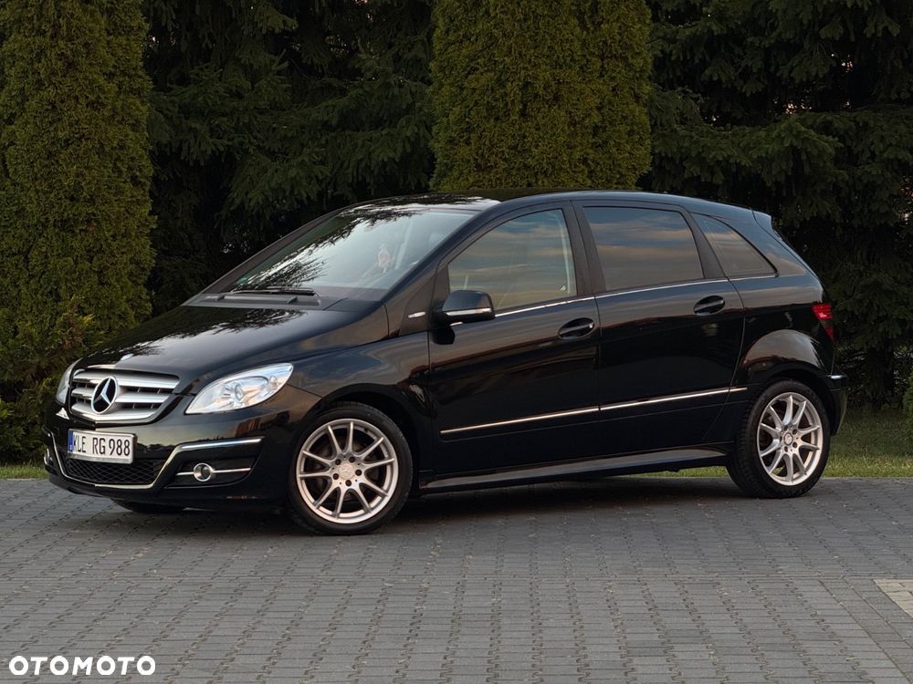 Mercedes-Benz Klasa B 180 BlueEFFICIENCY SPORT EDITION - 12