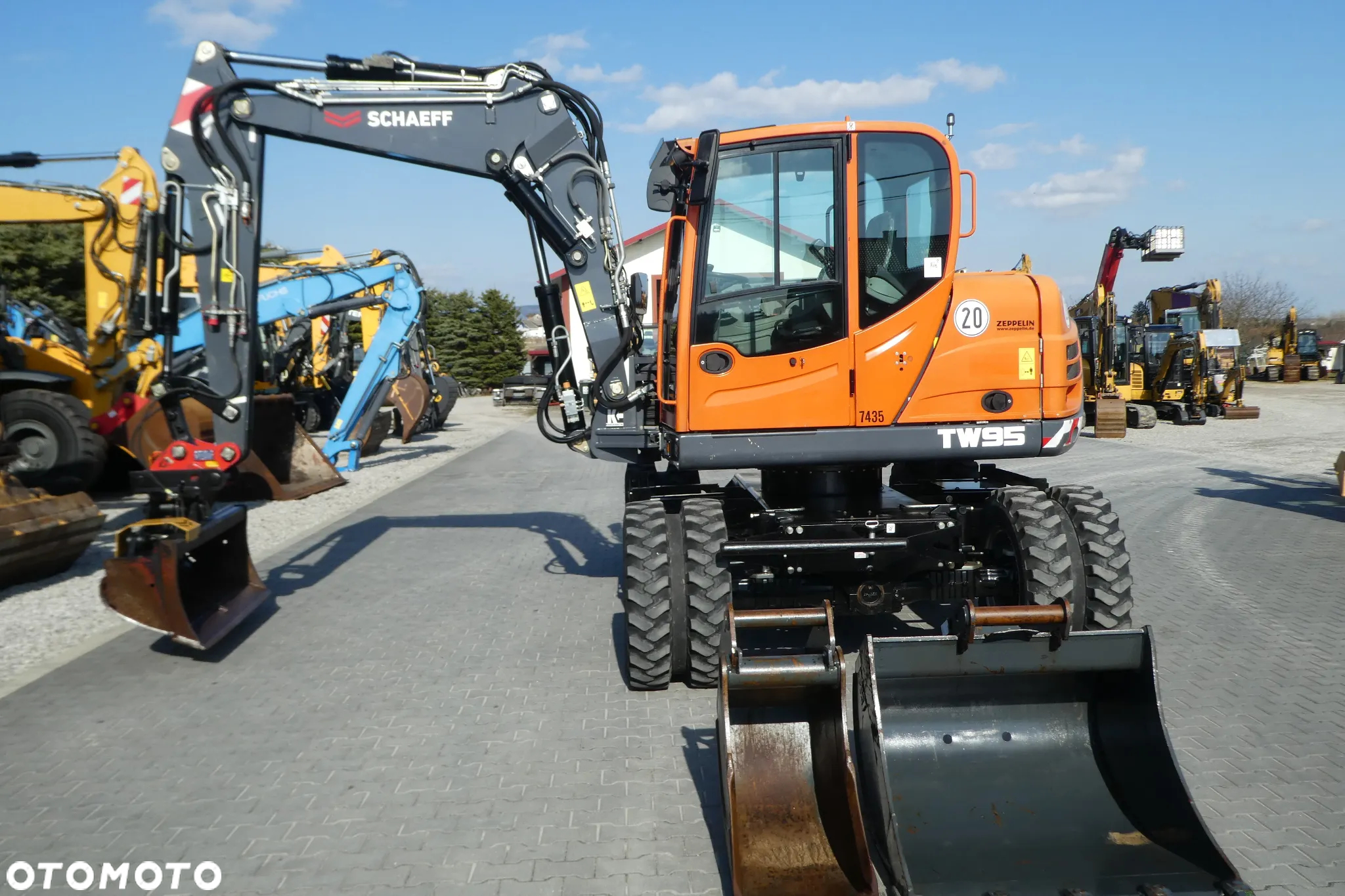 Schaeff TW 95 Z NIEMIEC TRZY ŁYZKI 2200 MTG - 31
