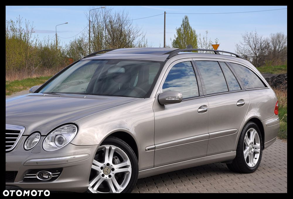 Mercedes-Benz Klasa E 500 T Avantgarde - 14