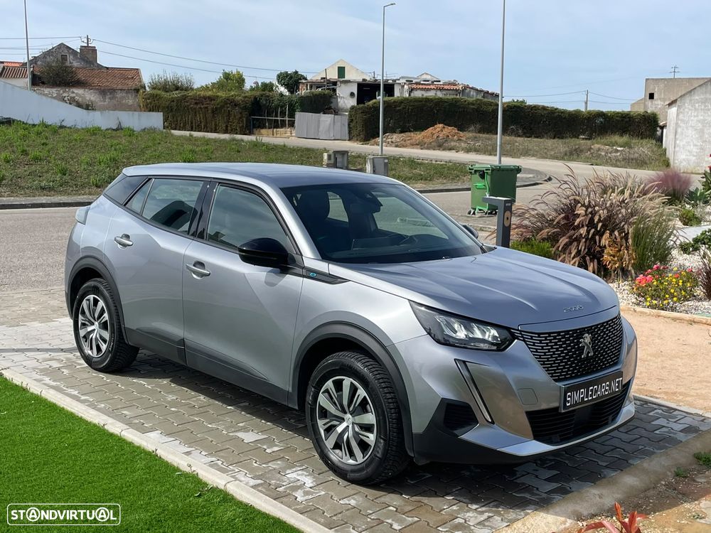 Peugeot e-2008 Active