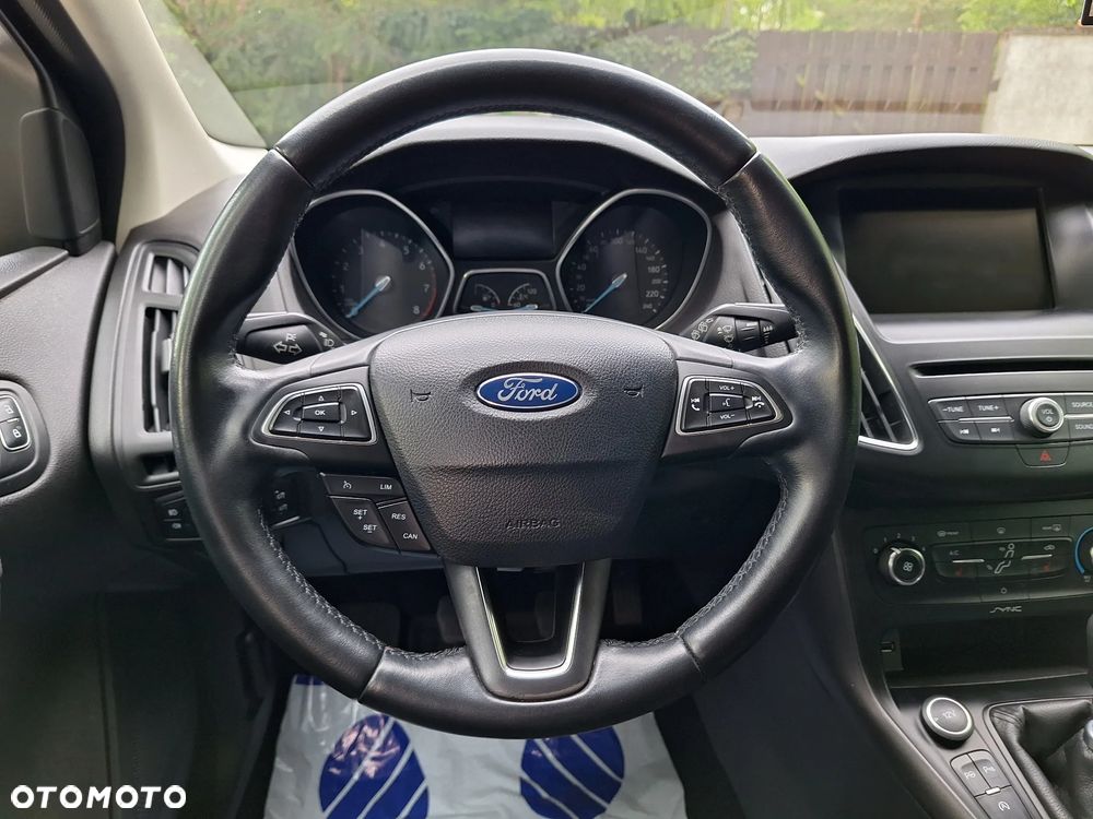 Ford Focus 1.0 EcoBoost Platinium X ASS - 18
