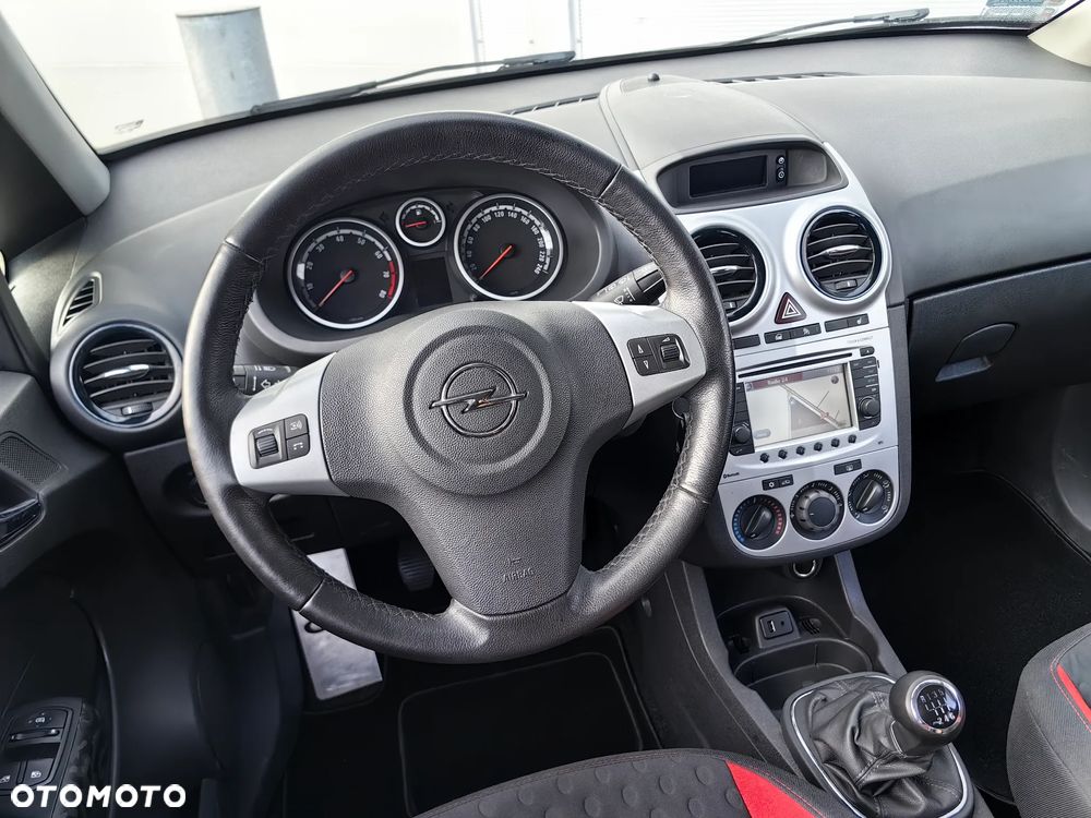 Opel Corsa 1.6T GSI - 23