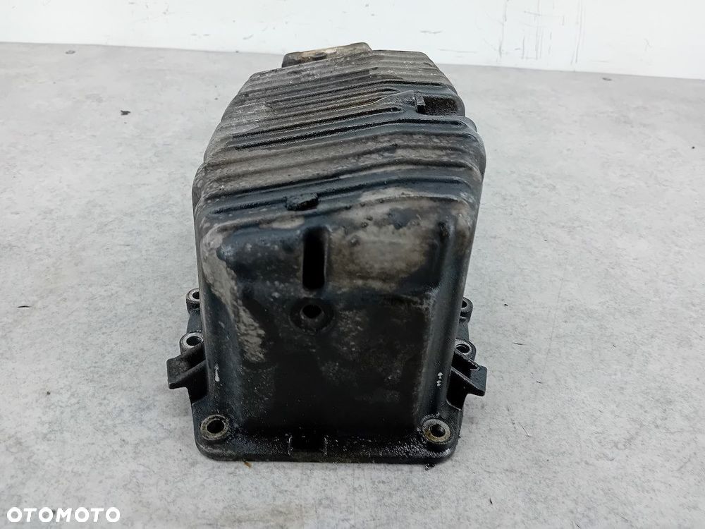 MISKA OLEJOWA FIAT GRANDE PUNTO 55209020 1.4 16V - 5