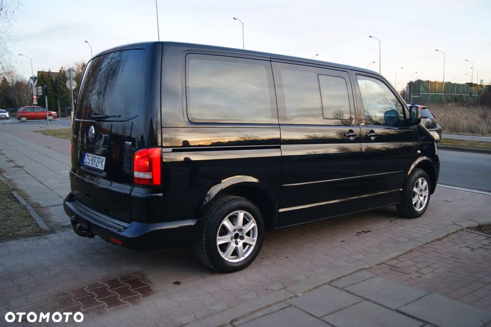 Volkswagen Multivan - 6