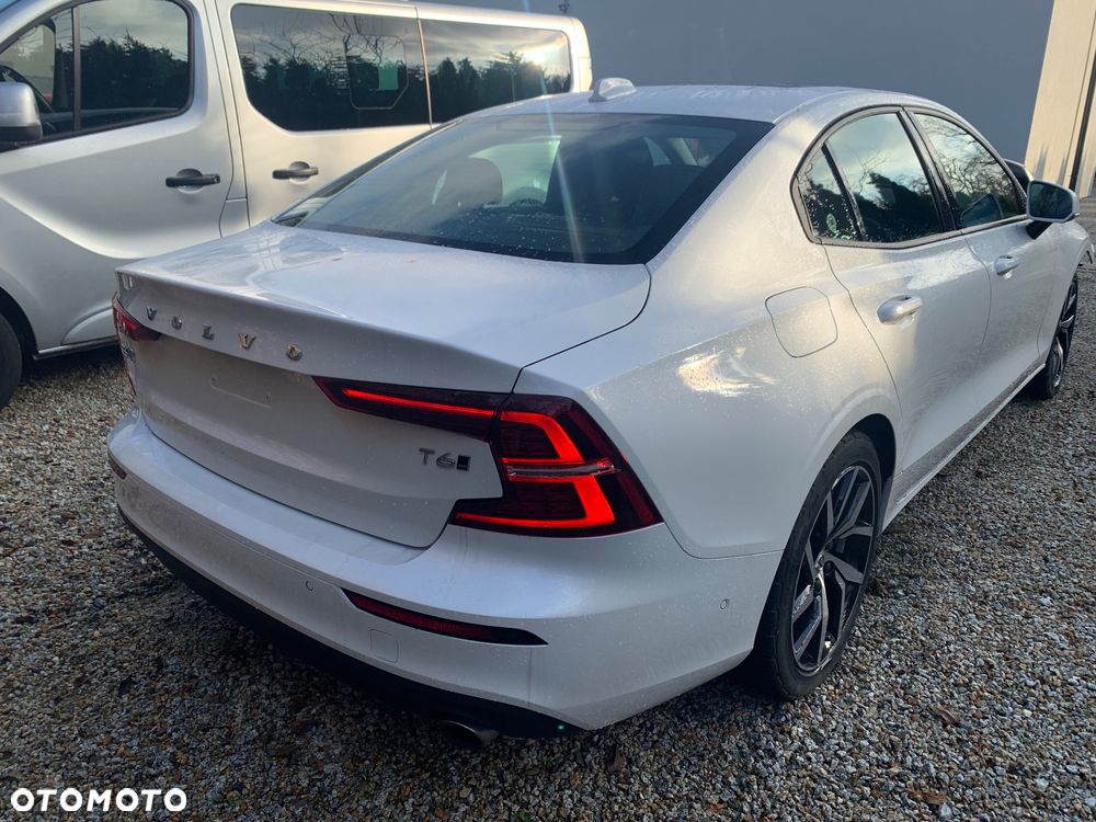Volvo S60 - 3