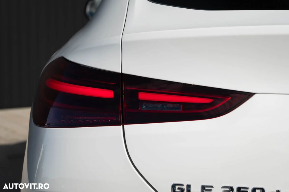 Mercedes-Benz GLE Coupe 350 de 4Matic 9G-TRONIC AMG Line - 14