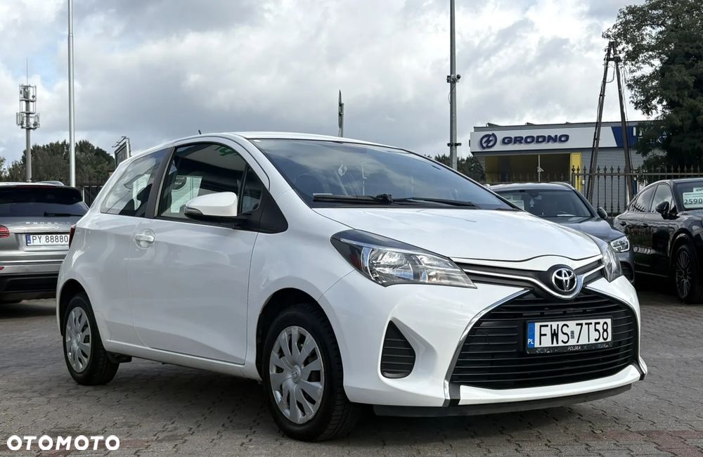 Toyota Yaris 2015