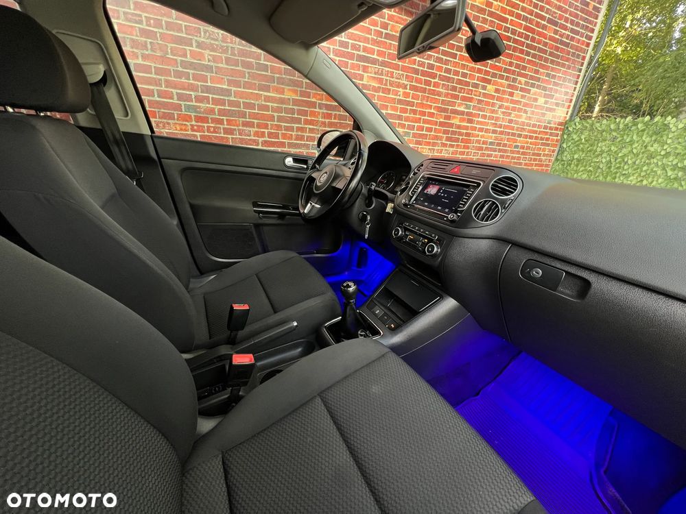 Volkswagen Golf Plus - 8