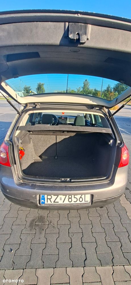 Volkswagen Golf - 16