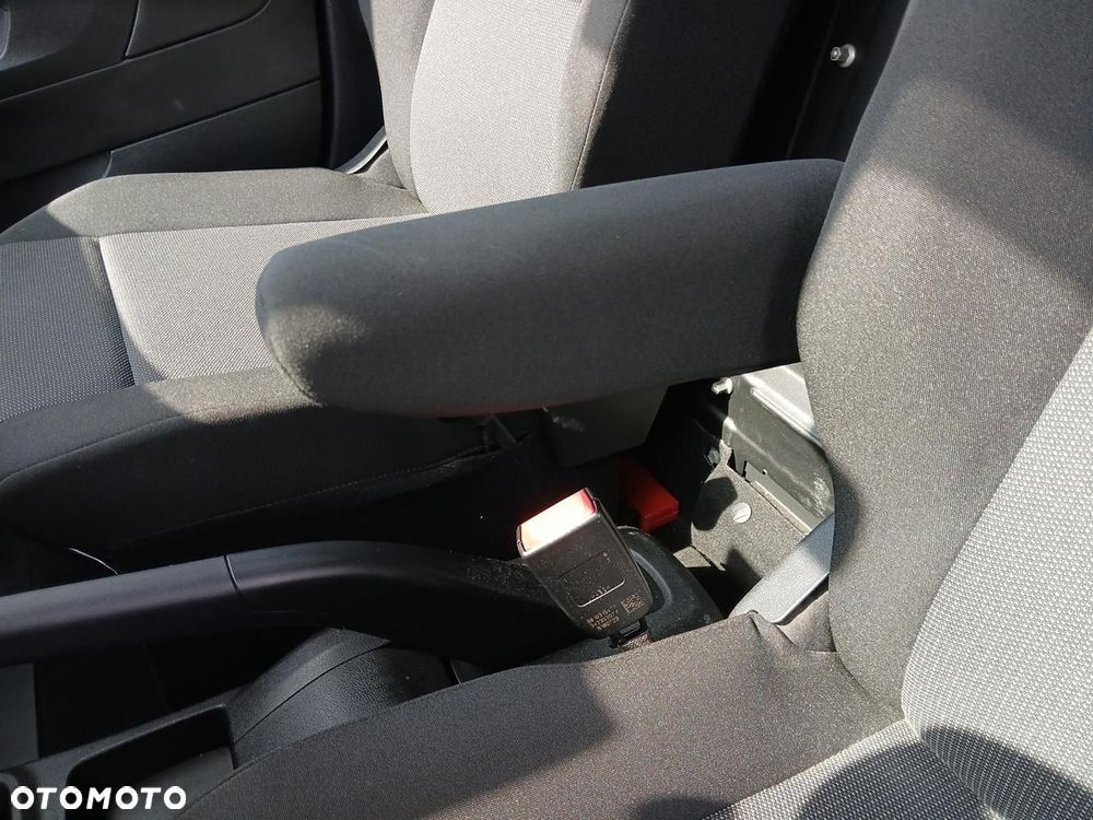 Toyota PROACE CITY - 12