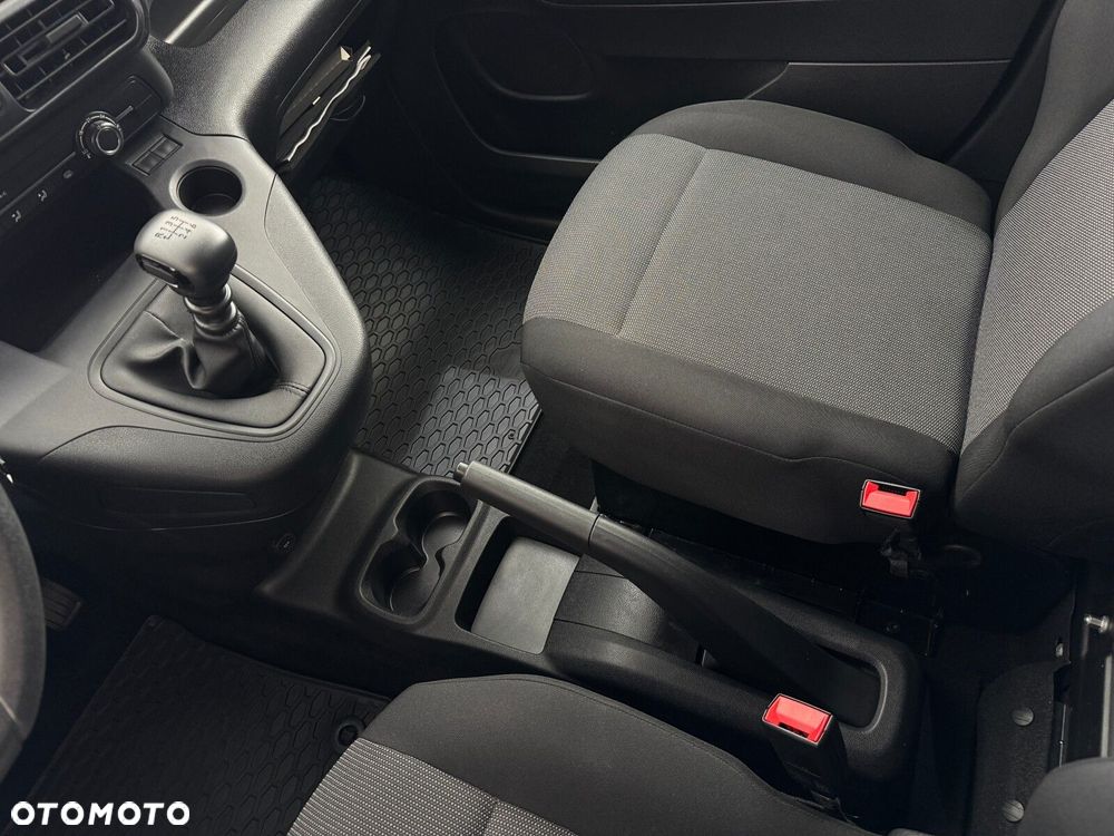 Opel Combo 2t Enjoy - 25