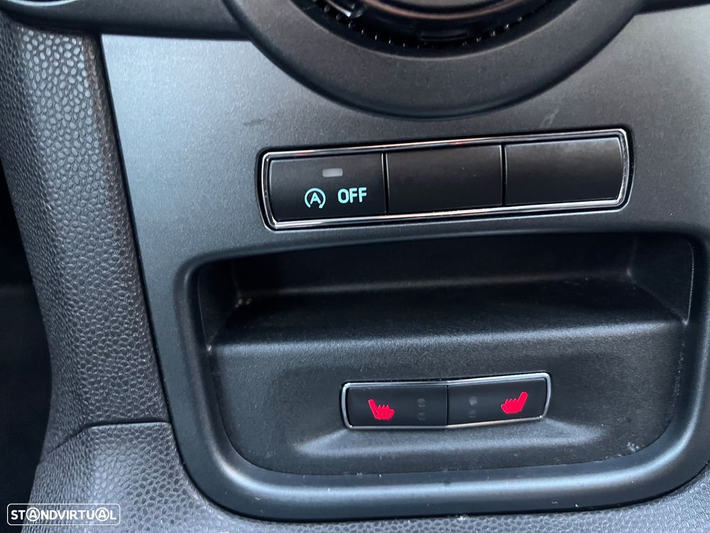 Ford Fiesta 1.0 T EcoBoost Titanium - 13