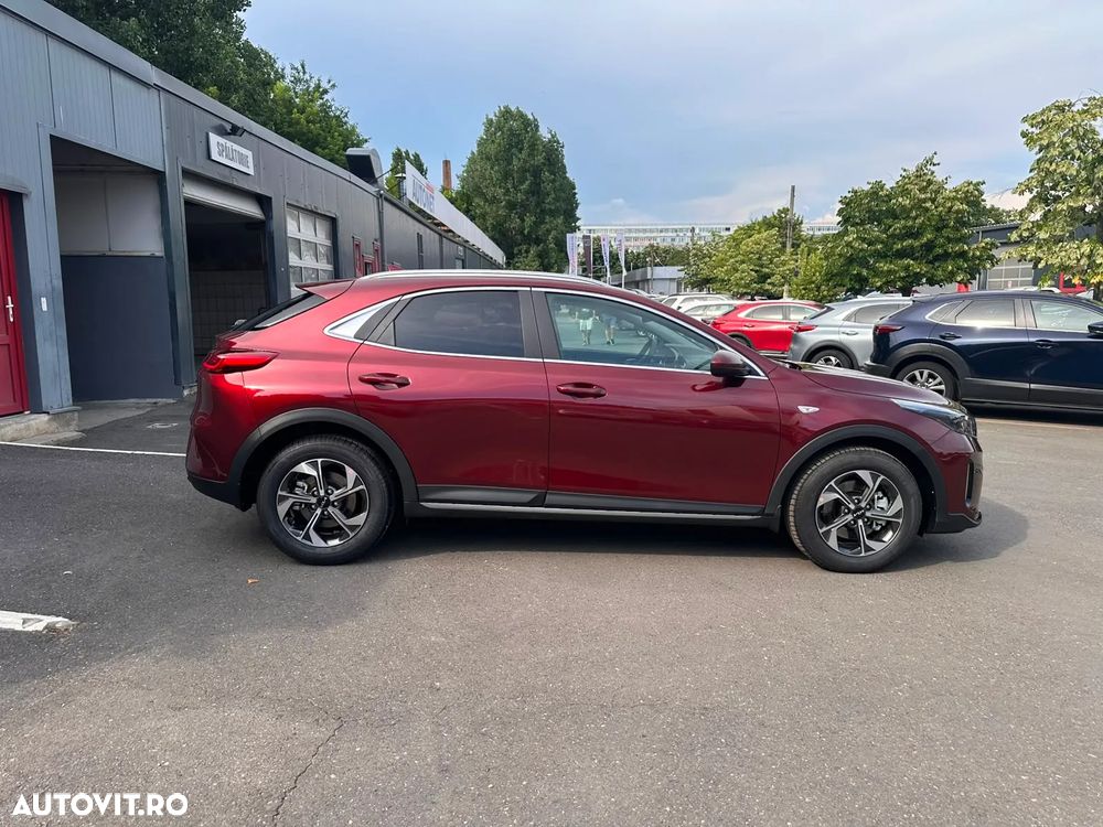 Kia XCeed 1.6 T-GDI 7DCT City - 3