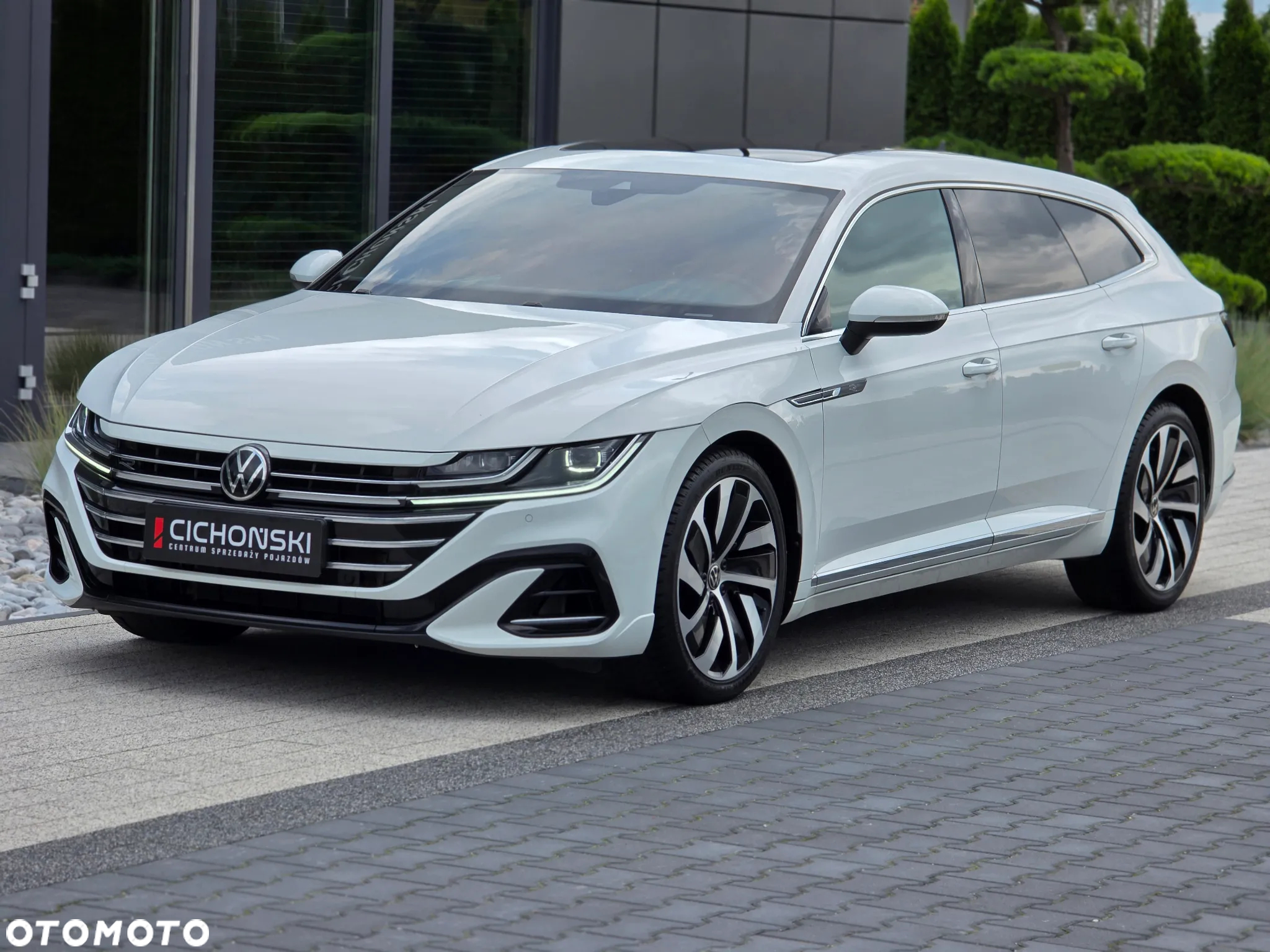 Volkswagen Arteon 2.0 TSI R-Line DSG - 2