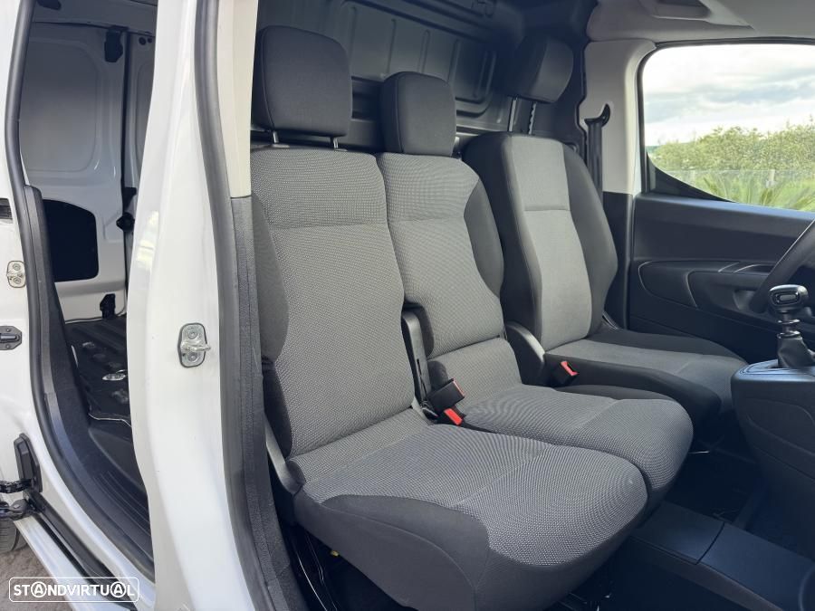 Opel Combo 1.5 CDTi 102cv L1H1 Enjoy 3 Lug. c/IVA DEDUTÍVEL - 21