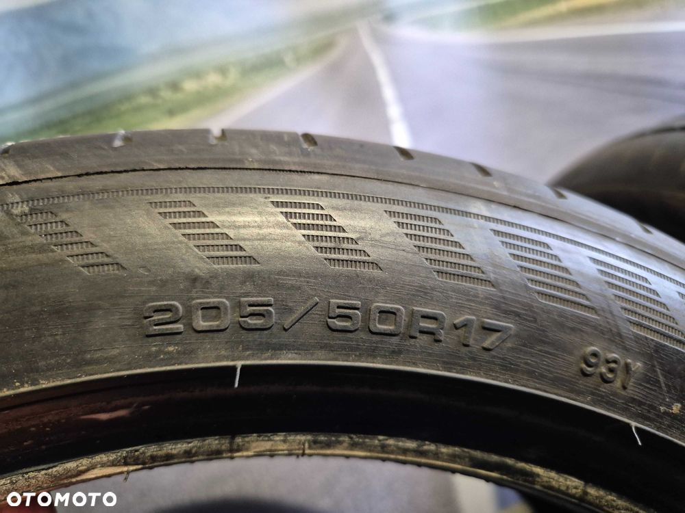 Para opon Goodyear Eangle F1  205/50/17 - 6